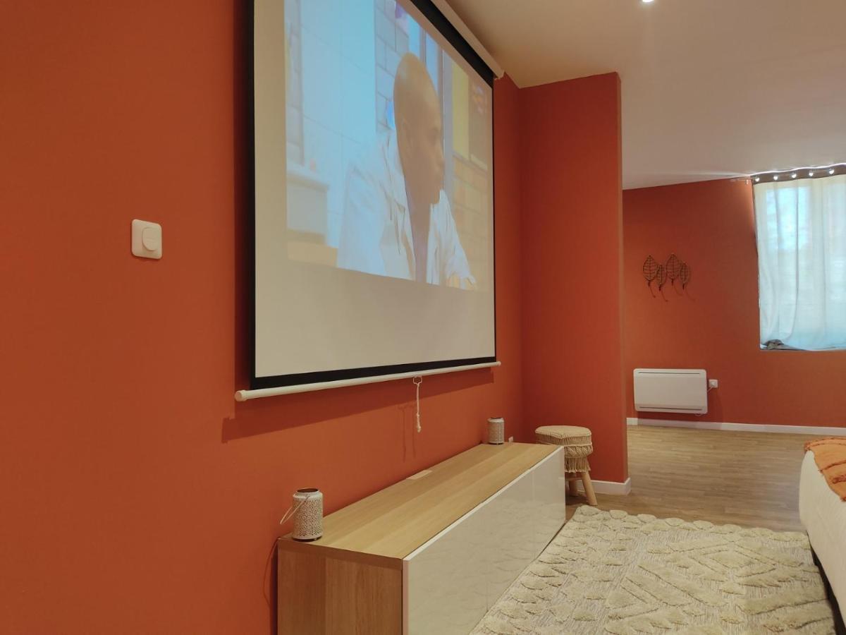 Ng Suitehome - Lille I Roubaix Centre I Coq Francais - Balneo - Netflix - Wifi 外观 照片