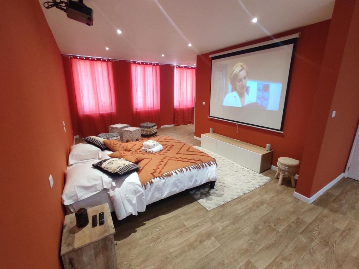 Ng Suitehome - Lille I Roubaix Centre I Coq Francais - Balneo - Netflix - Wifi 外观 照片