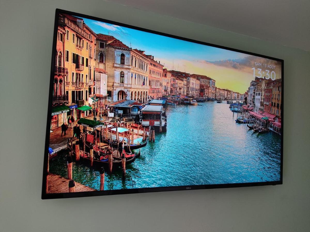 Ng Suitehome - Lille I Roubaix Centre I Coq Francais - Balneo - Netflix - Wifi 外观 照片